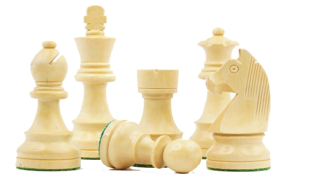 The Grandmaster Chess Set - My Chess Sets