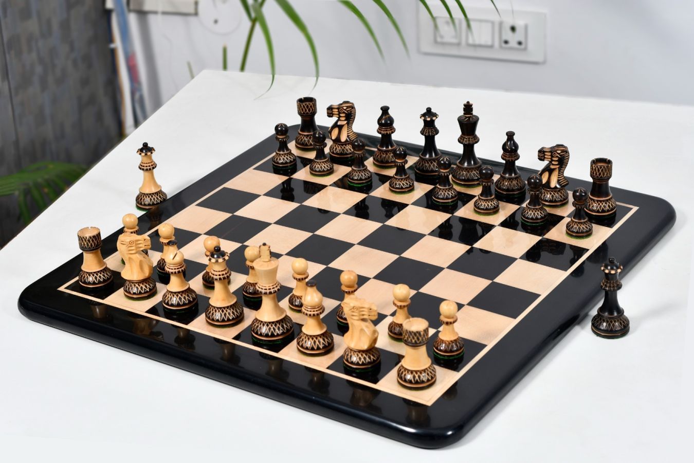 3.8” Burnt Blazed Series Staunton Chess Pieces My Chess Sets