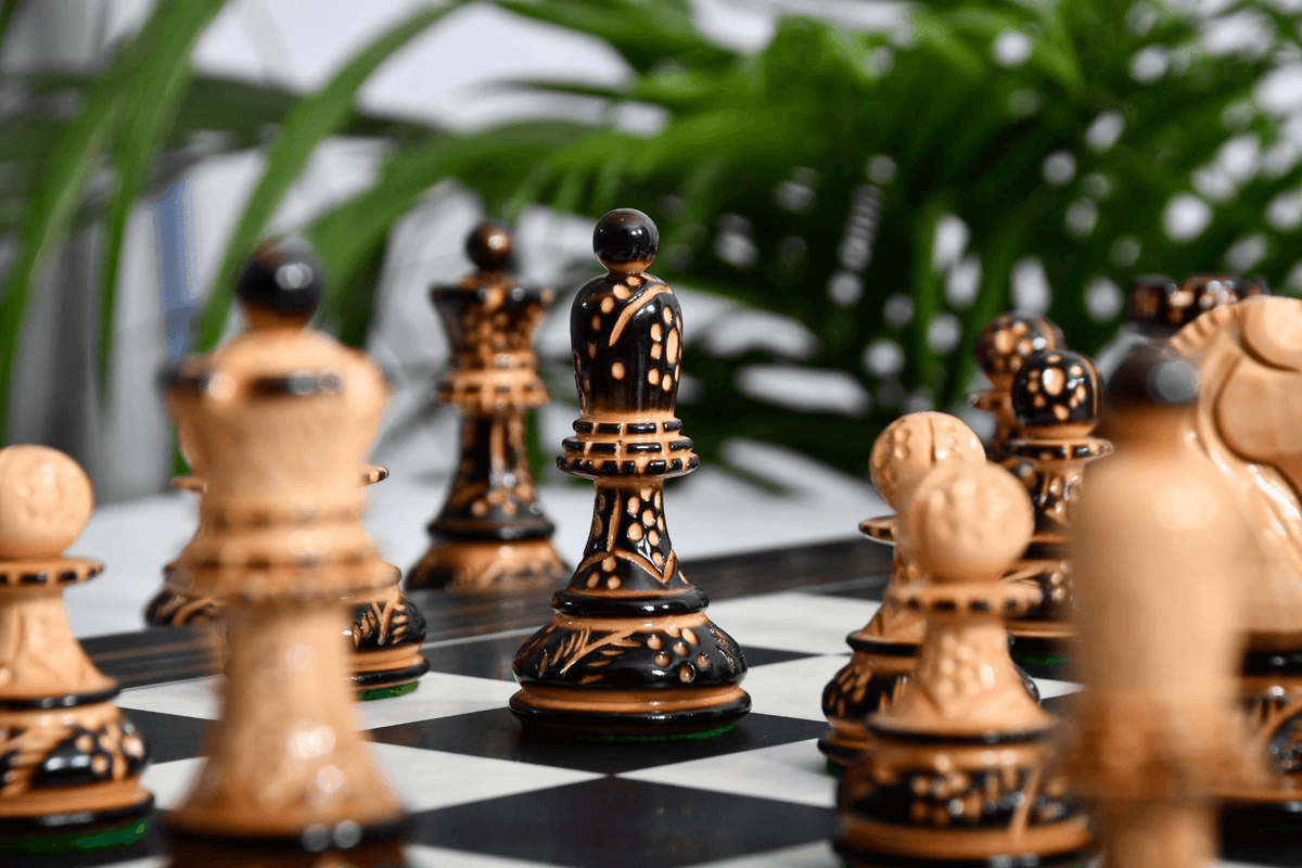 1950 Dubrovnik Bobby Fischer Chess Set Lacquered Boxwood 3.7” With Board My Chess Sets