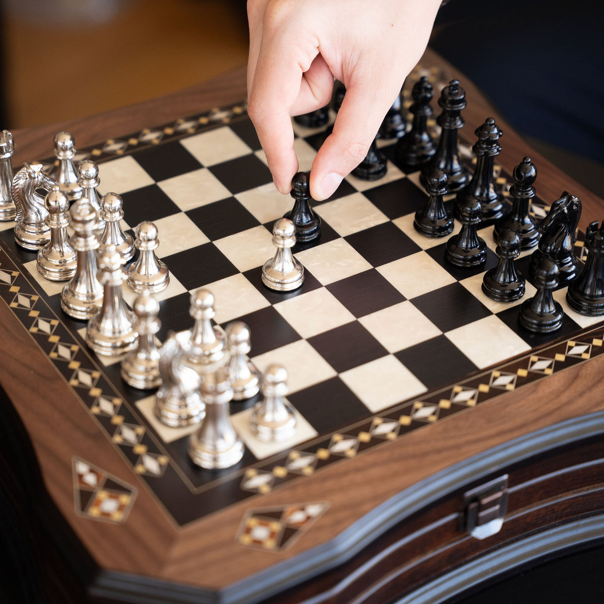 Walnut & Rosewood Inlaid Chess Set with Metal Pieces