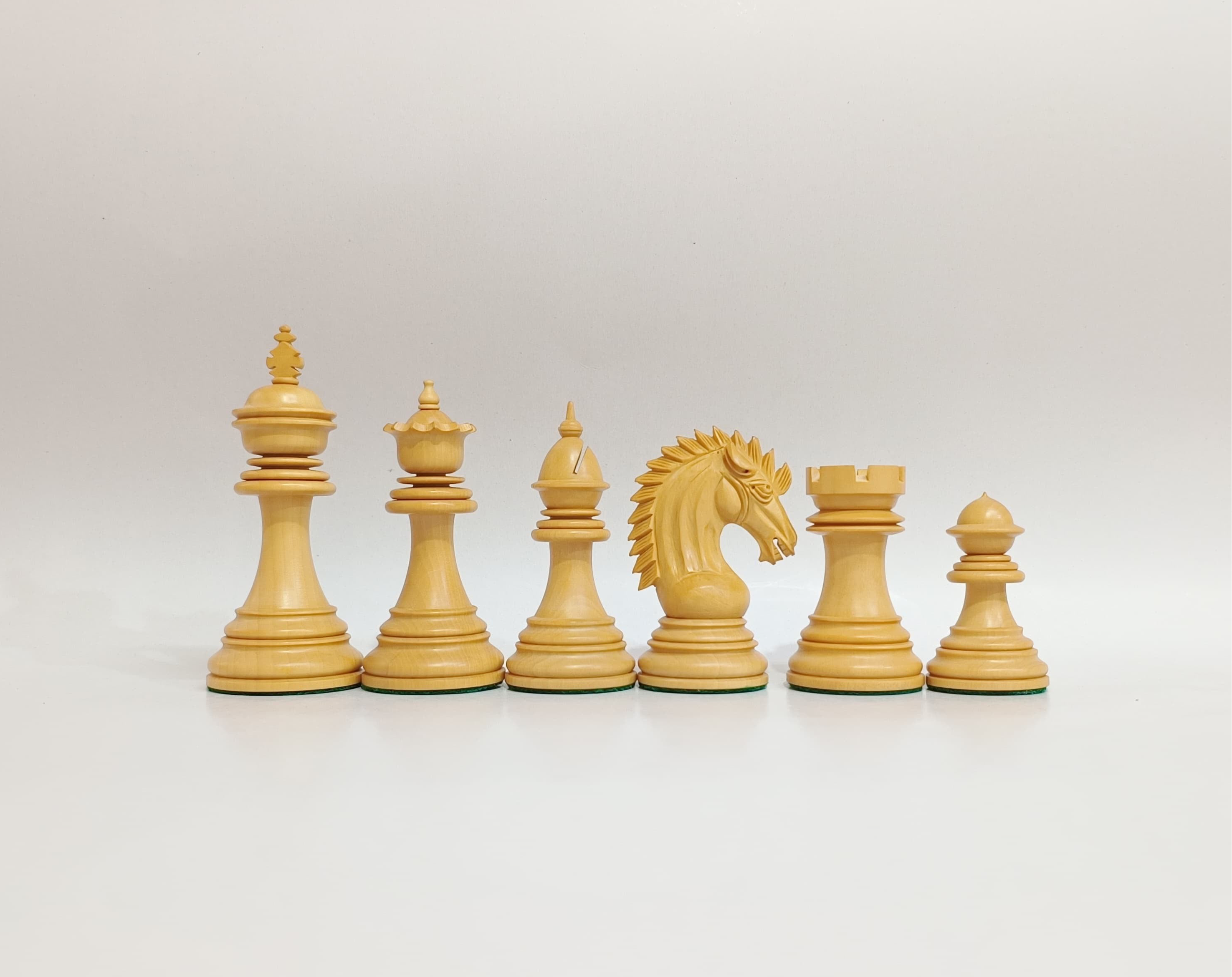 Luxury Staunton Chess Pieces - Ebony and Boxwood - My Chess Sets