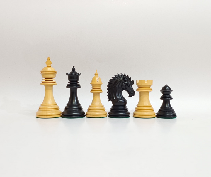 Luxury Staunton Chess Pieces - Ebony and Boxwood
