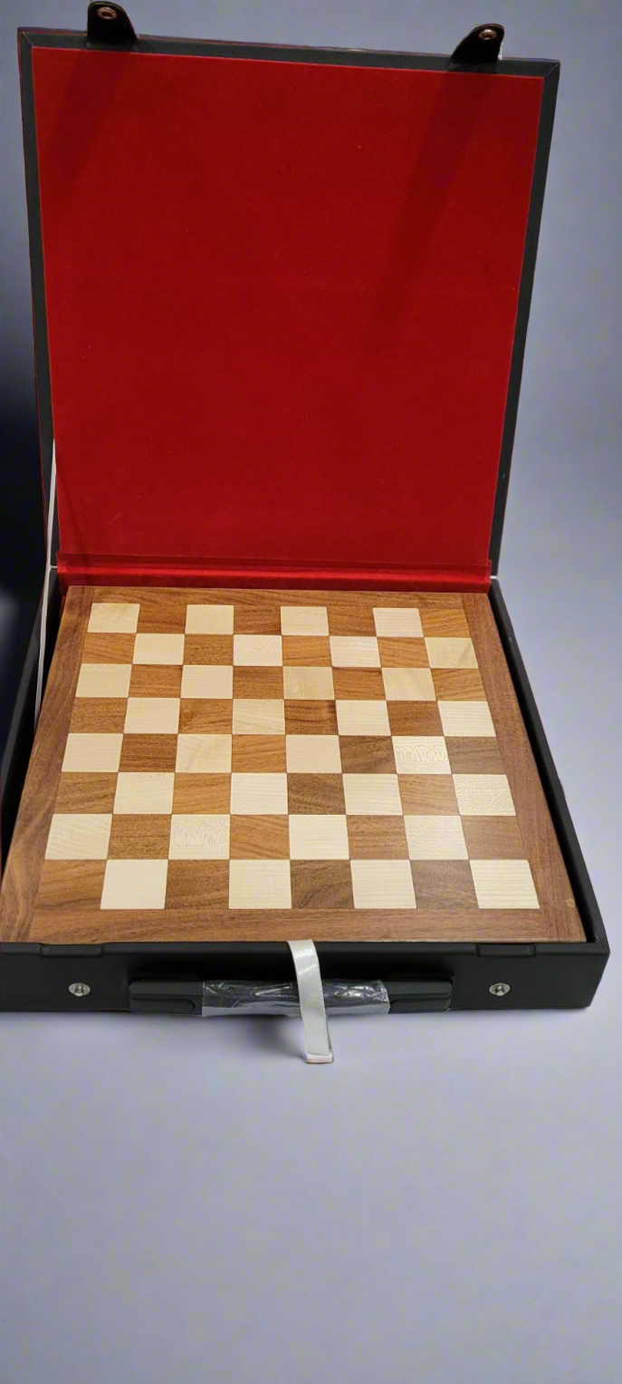 Special Edition Artist's Crafted Vintage Staunton Chess Set