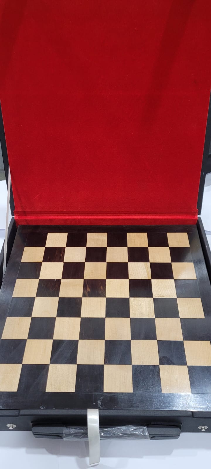 Special Edition Artist's Crafted Vintage Staunton Chess Set (BLACK)