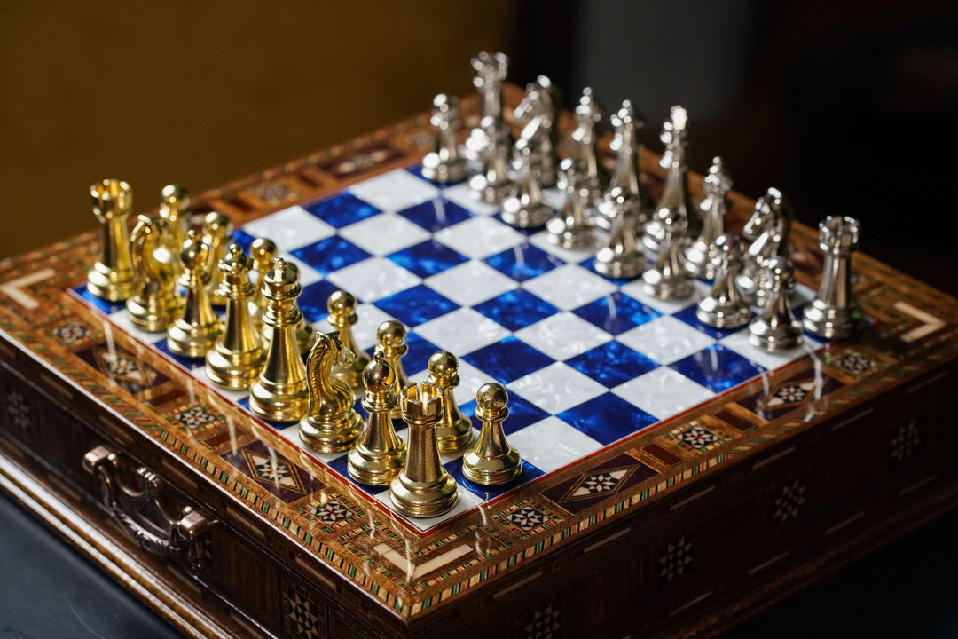 Chess Color Which Chess Color Moves First? – My Chess Sets