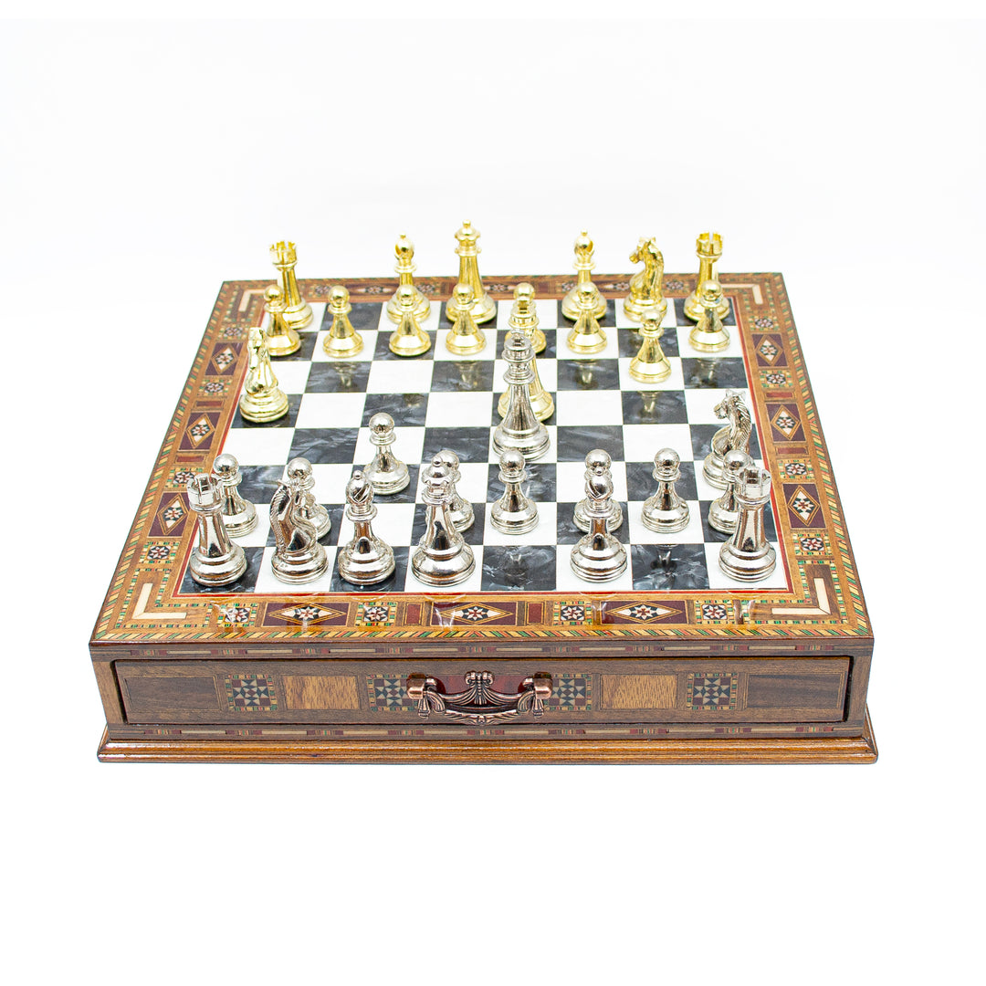 Luxury Wooden Chess Set With Storage Units And Gold And Silver Metal Chess Pieces (Black Board)